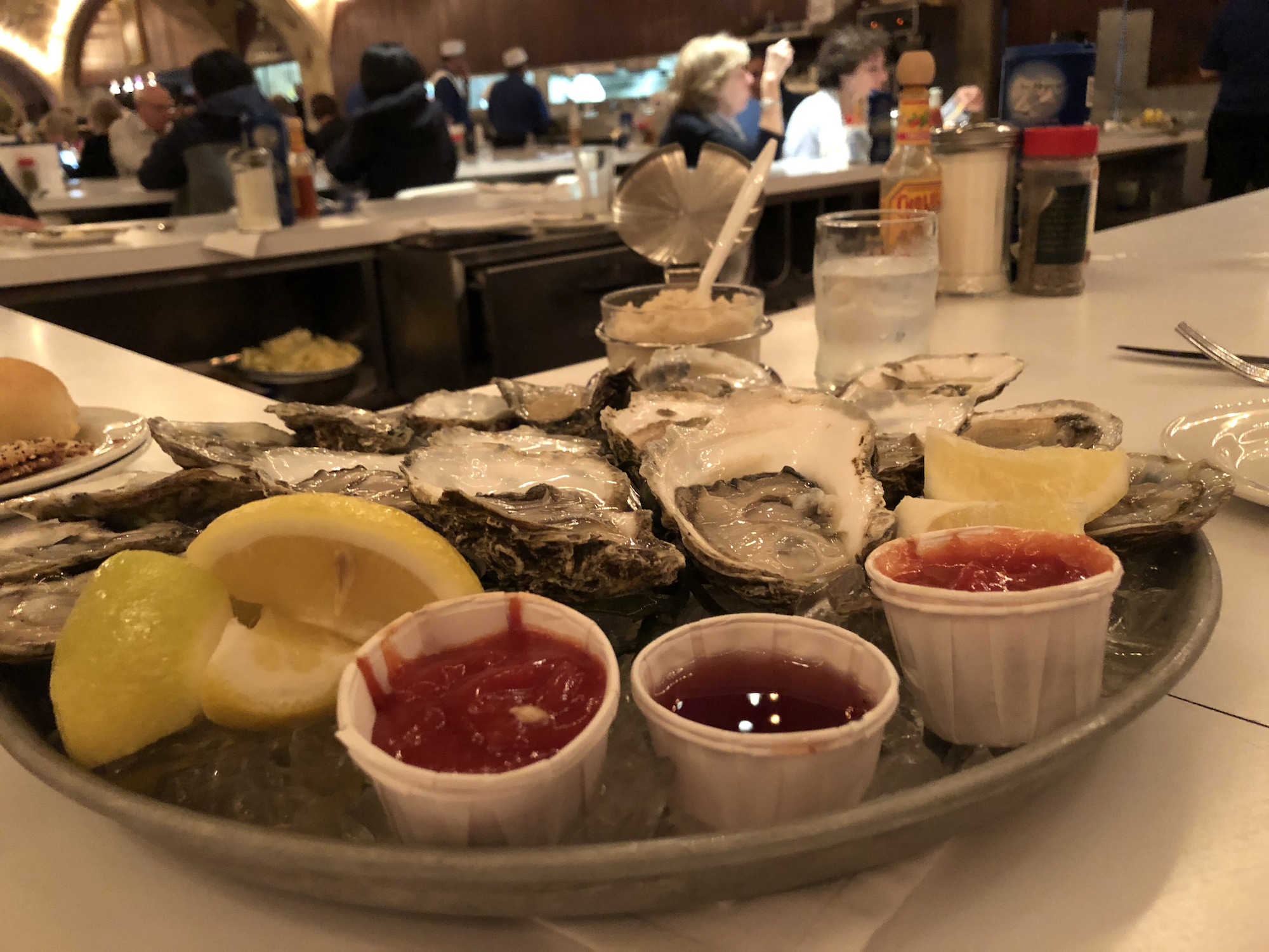 3 Reasons The Grand Central Oyster Bar Is A Classic